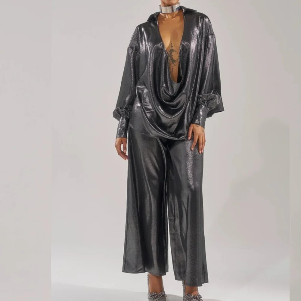 Akira Melinia Metallic Wide Leg Pant - Picture 4 of 4